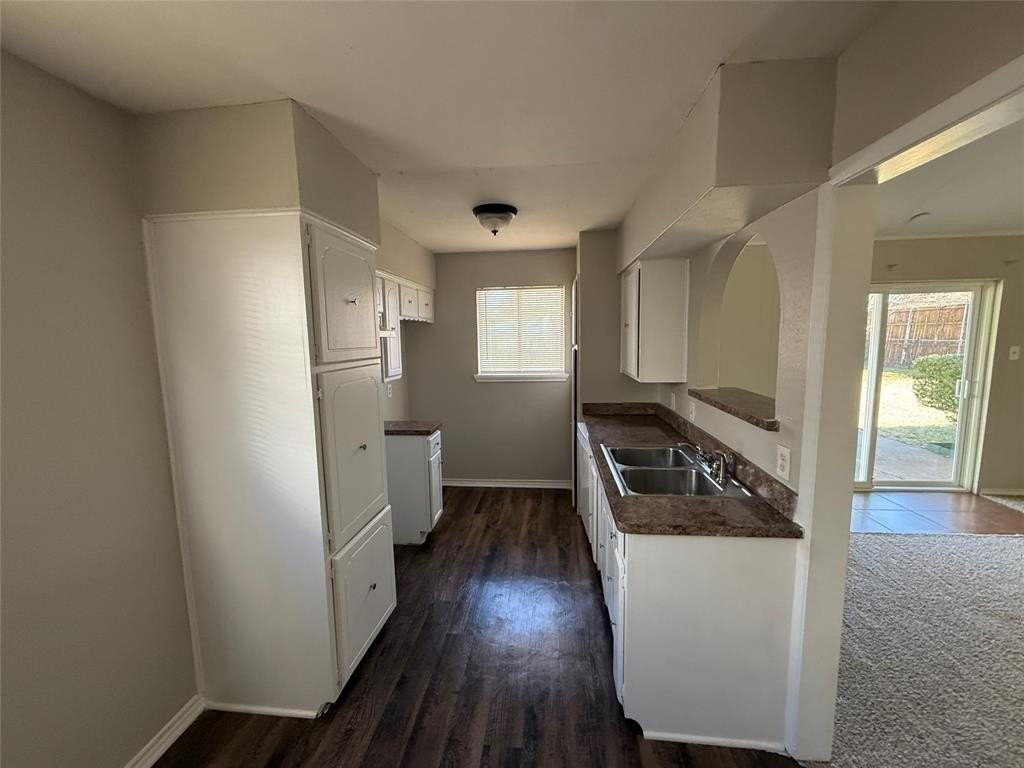 2805 W Ferndale Ln - Photo 7 of 17