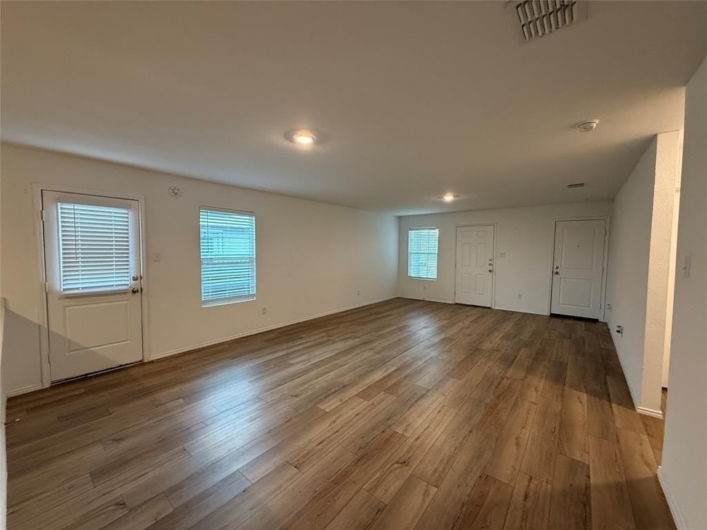 531 Cochran Dr - Photo 3 of 16