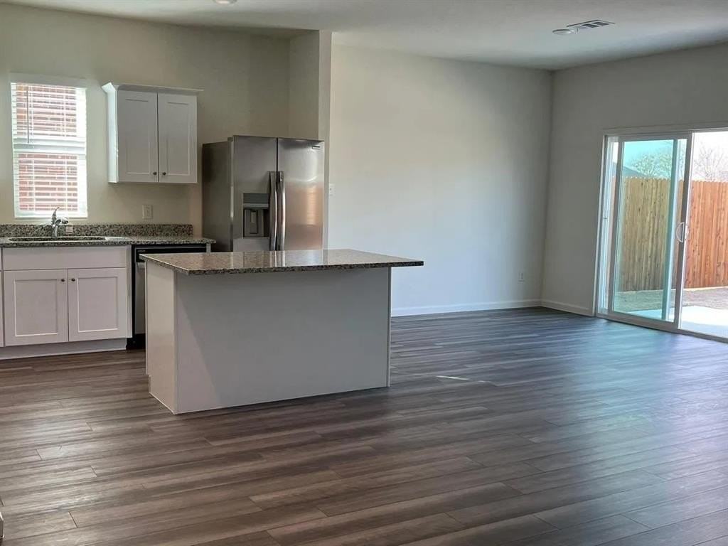 1340 Fleckman Dr - Photo 5 of 17