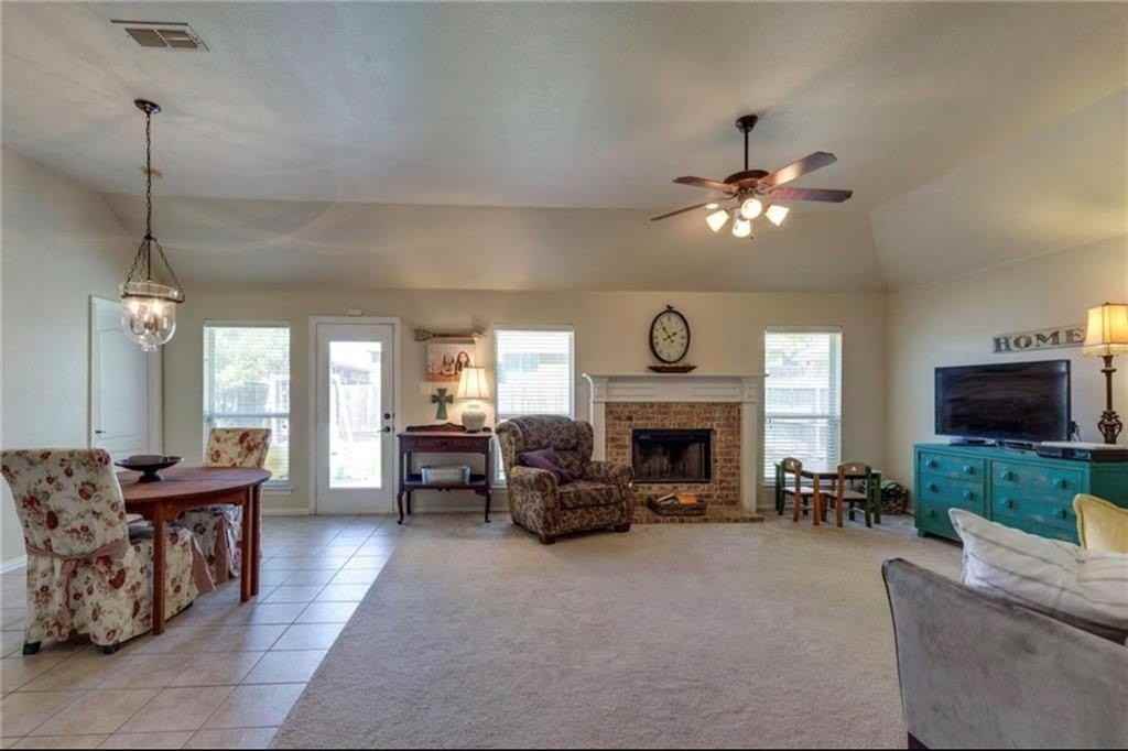 8333 Winter Falls Trl - Photo 4 of 20