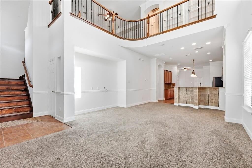 8604 Naomi St - Photo 5 of 28