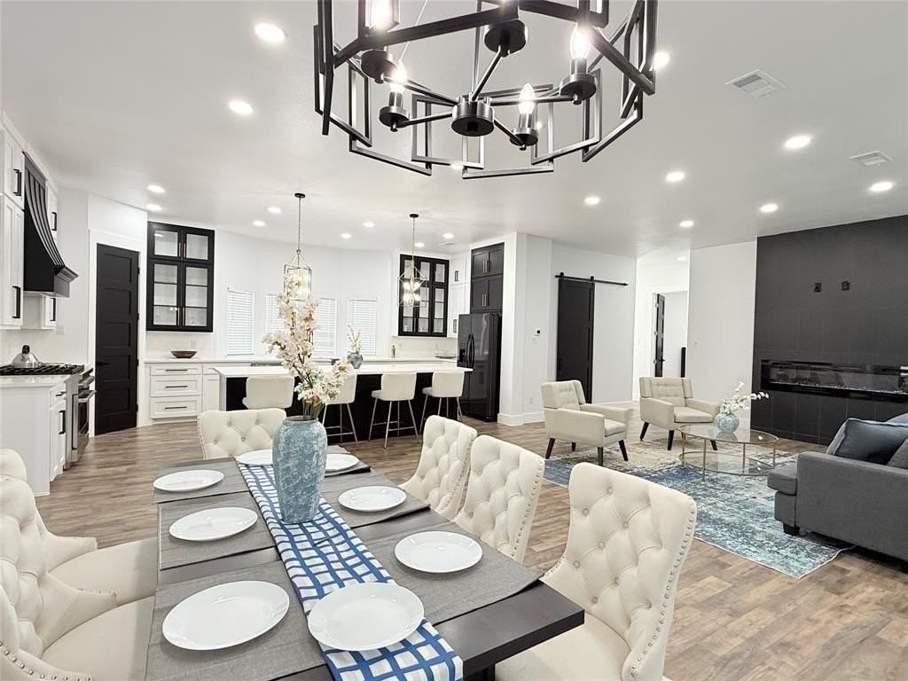 4602 Sycamore St - Photo 3 of 22