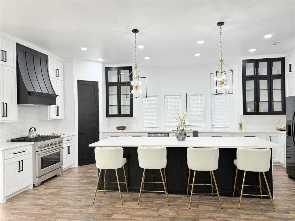 4602 Sycamore St - Photo 4 of 22