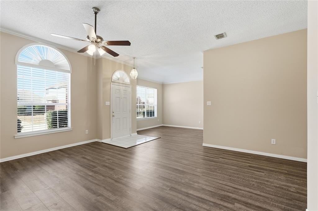 3907 Rose Ct - Photo 6 of 21