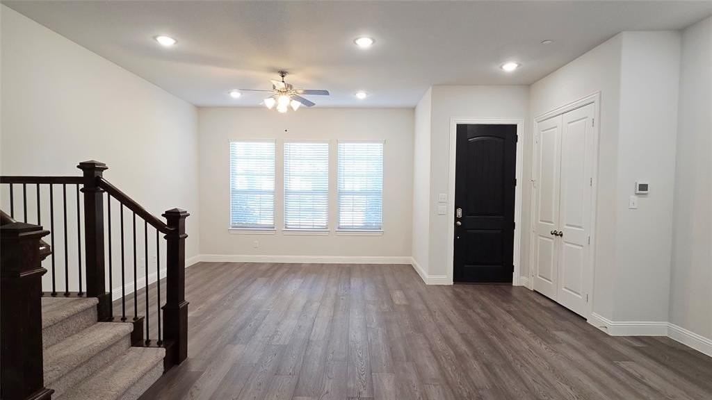 1494 Windermere Way - Photo 2 of 20