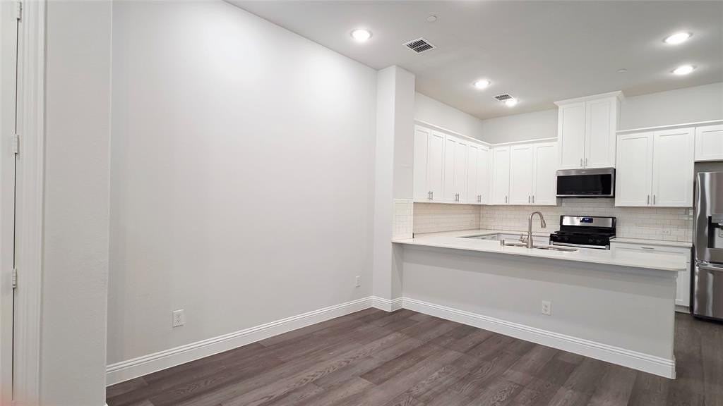 1494 Windermere Way - Photo 5 of 20