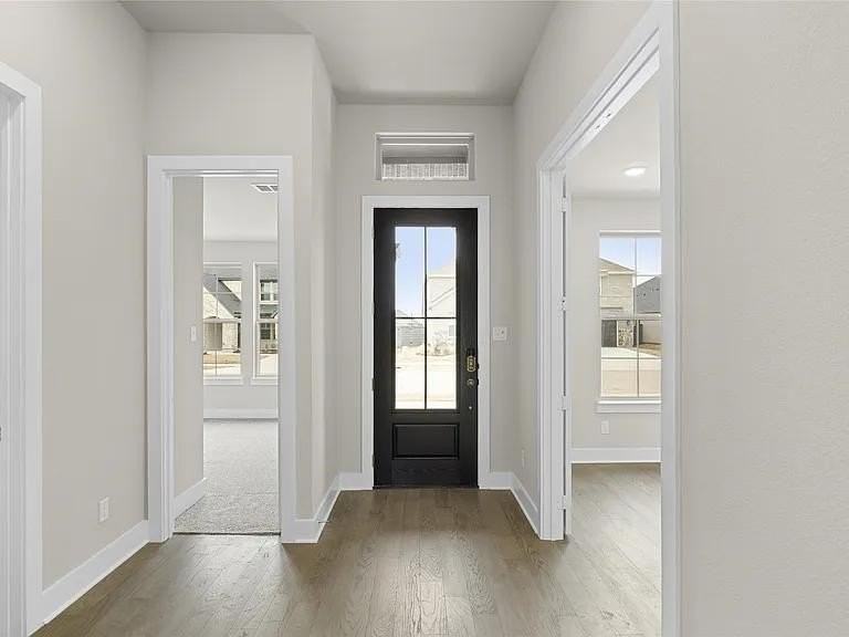 7020 Ladybug Ln - Photo 6 of 27