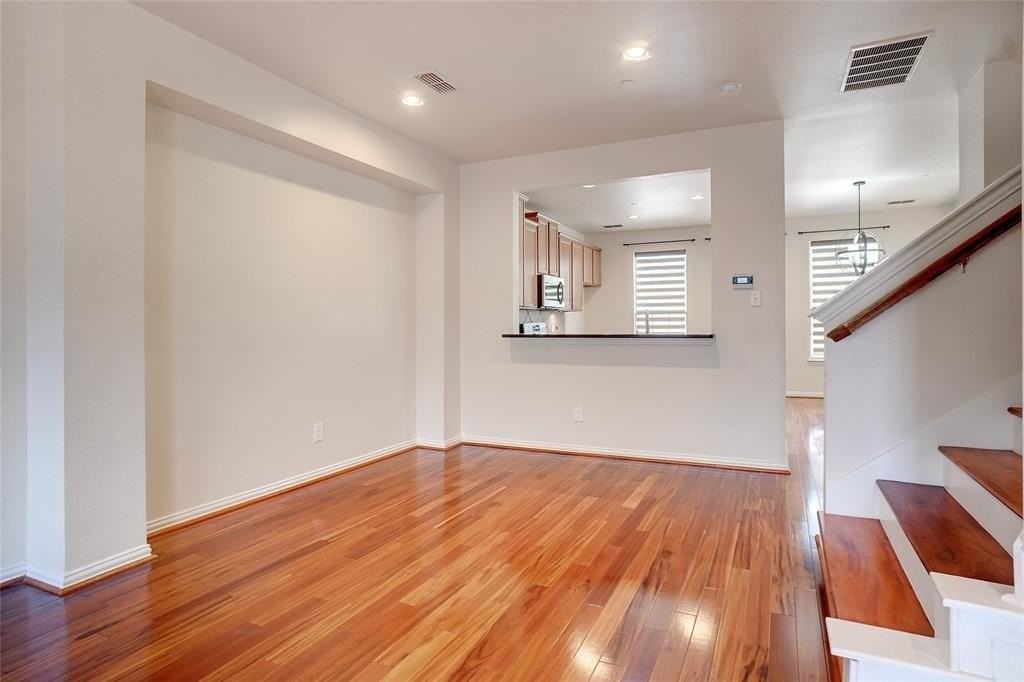 2524 Jacobson Dr - Photo 5 of 26