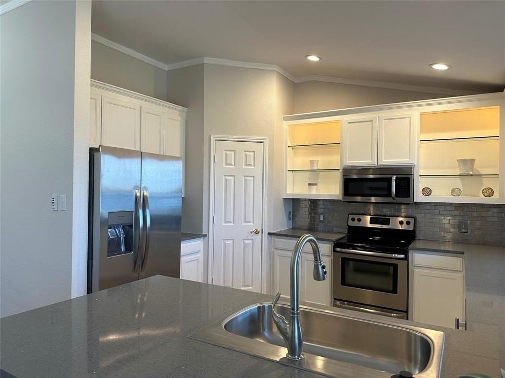 1882 Signal Ridge Pl #1882 - Photo 3 of 15