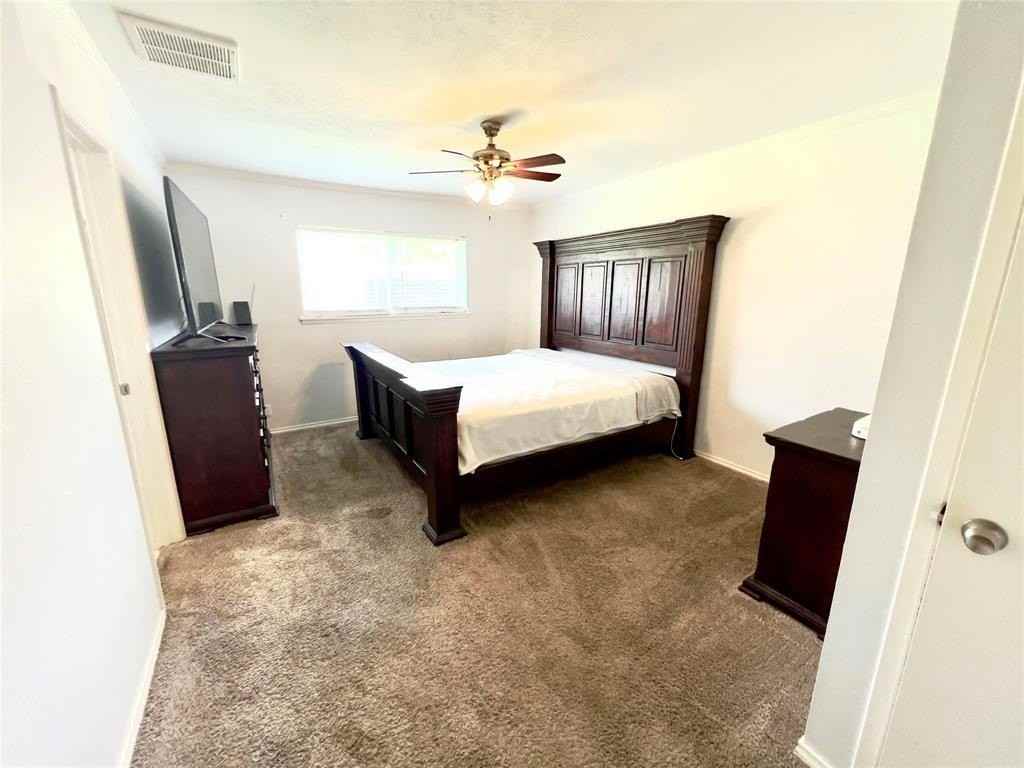 2902 Rayswood Dr - Photo 6 of 9