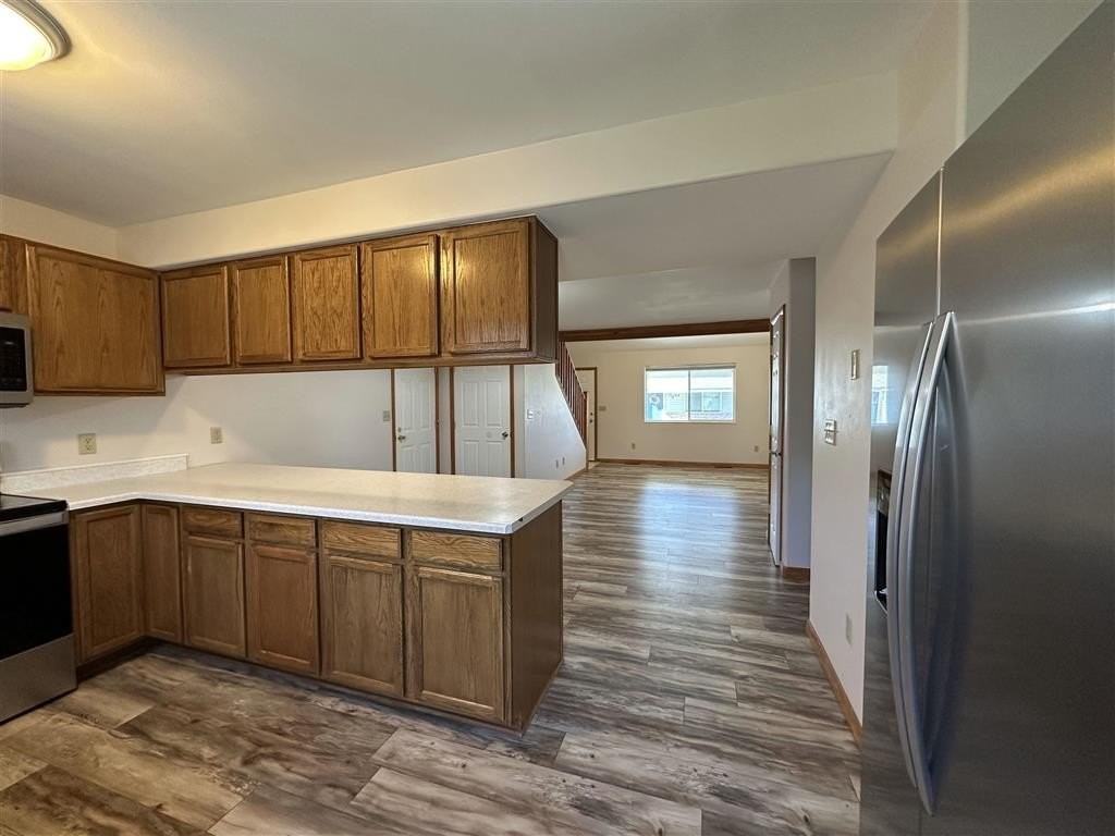 1113 31st St - Photo 5 of 33