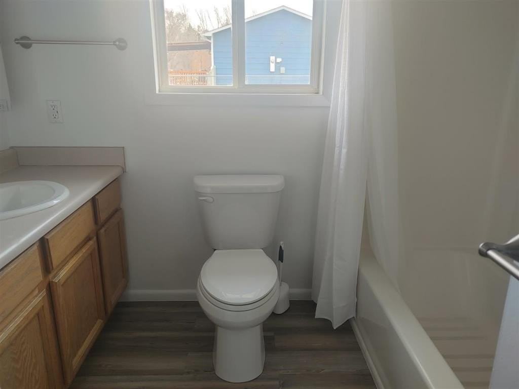 1102 Elm Ave - Photo 6 of 12