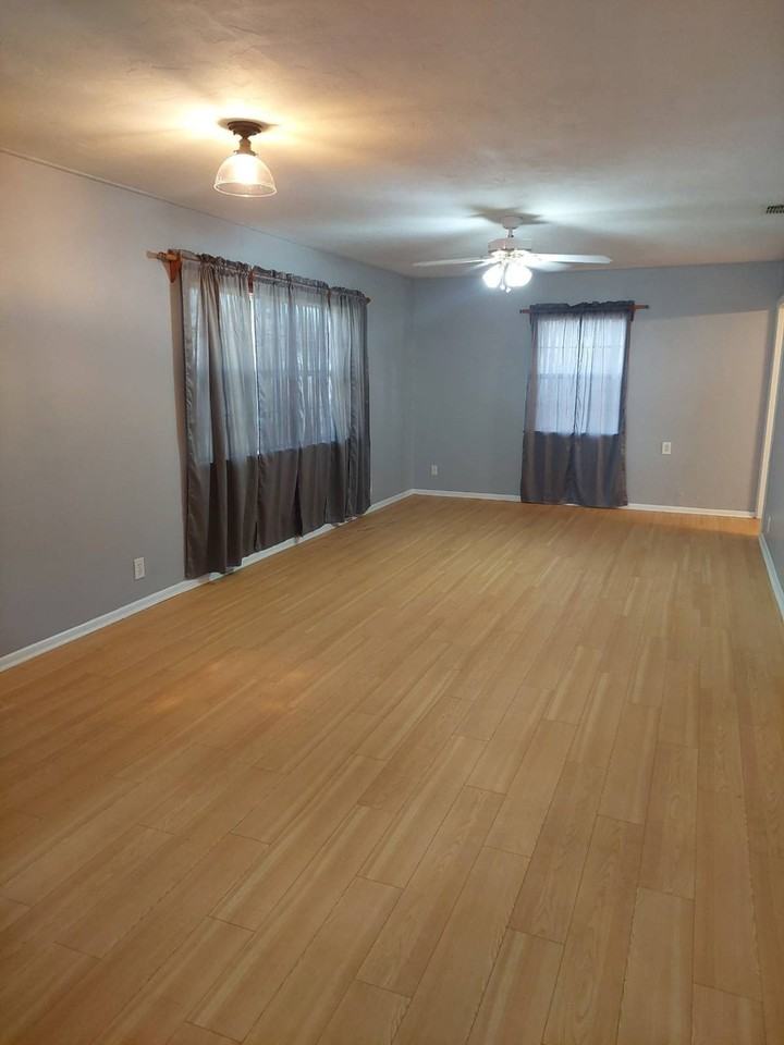 5041 Tillie Ln - Photo 7 of 12