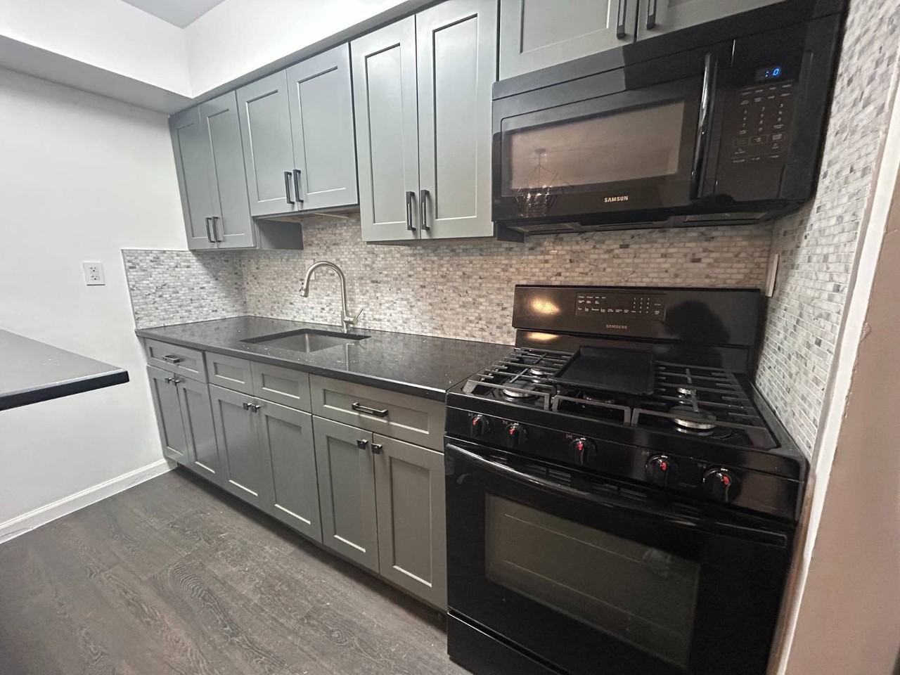 1902 Barnes Ave #2 - Photo 5 of 10