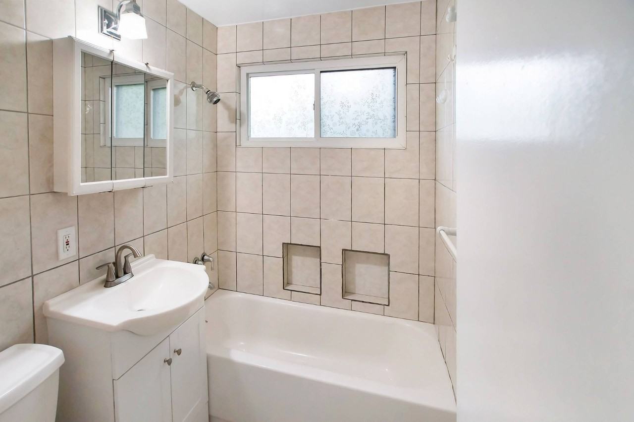 114 Lynncliff Rd - Photo 4 of 10