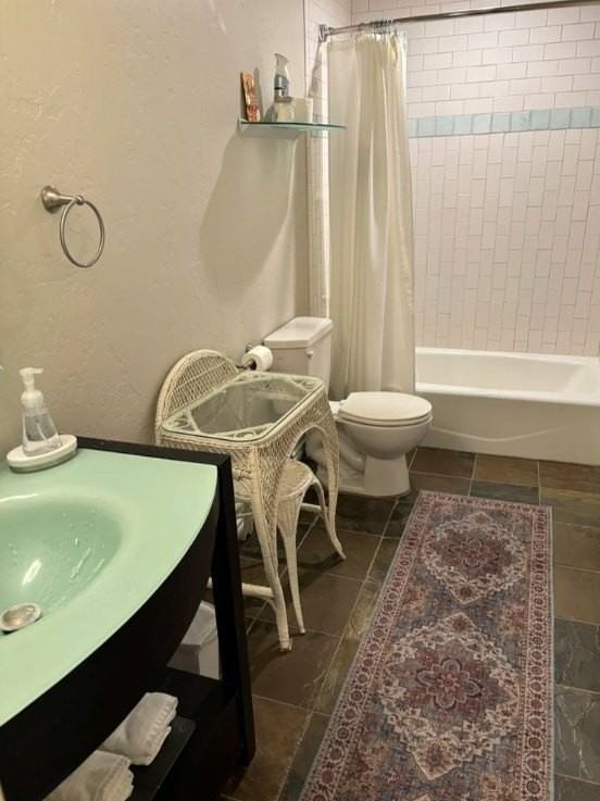 1013 Ne Mustang Dr - Photo 6 of 6