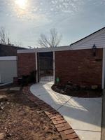 featured image of 2520 Nw 62nd St