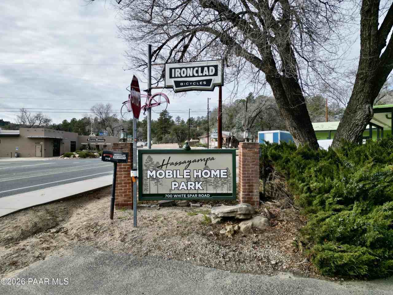 700 White Spar Rd - Photo 3 of 50