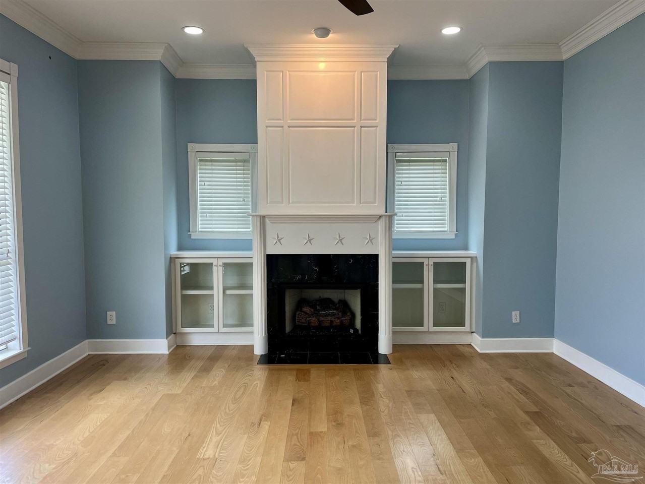 326 Deer Point Dr - Photo 5 of 6