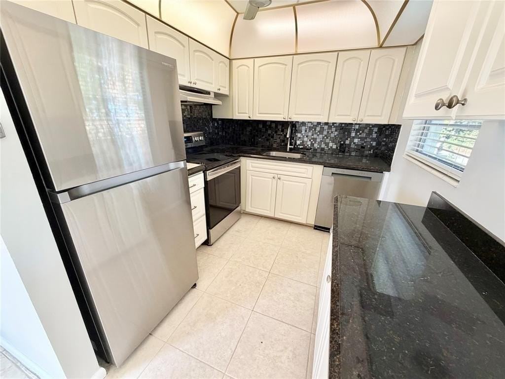 84 Mansfield B #84 - Photo 3 of 26