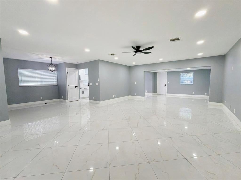 8971 Sw 9th St - Photo 6 of 21