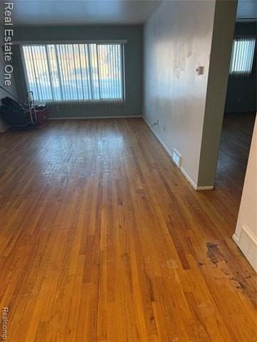 25835 Lahser Rd #5 - Photo 5 of 12