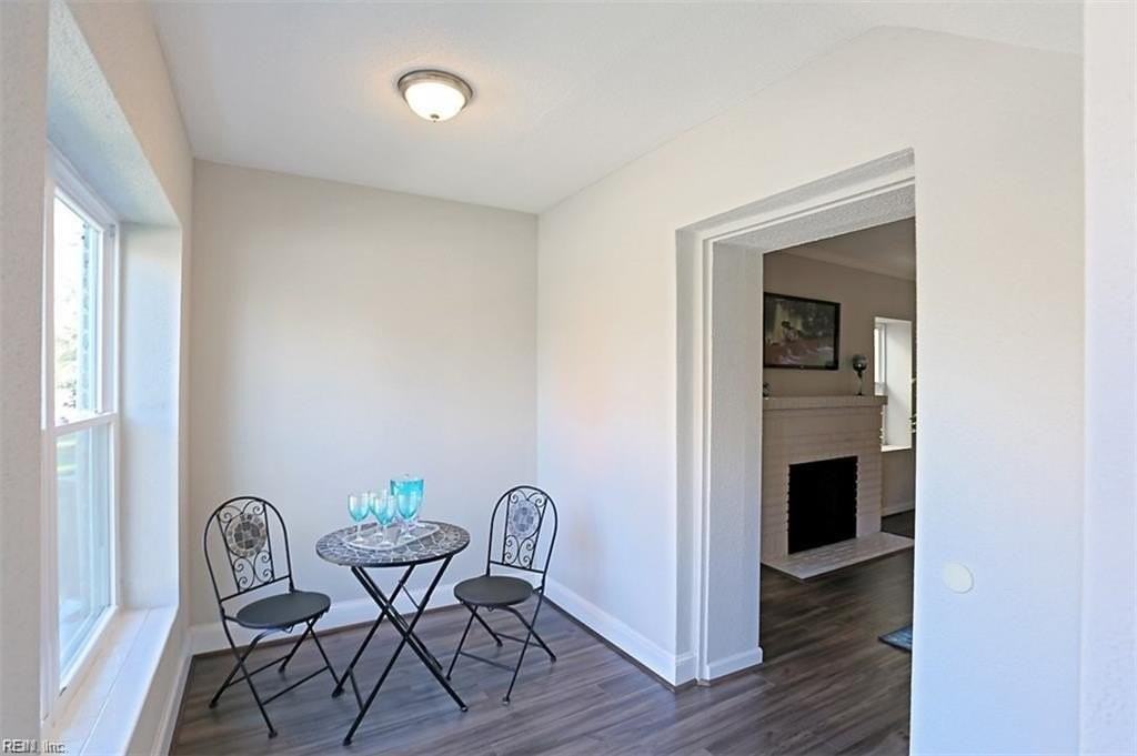 934 Brandon Ave #1 - Photo 5 of 19