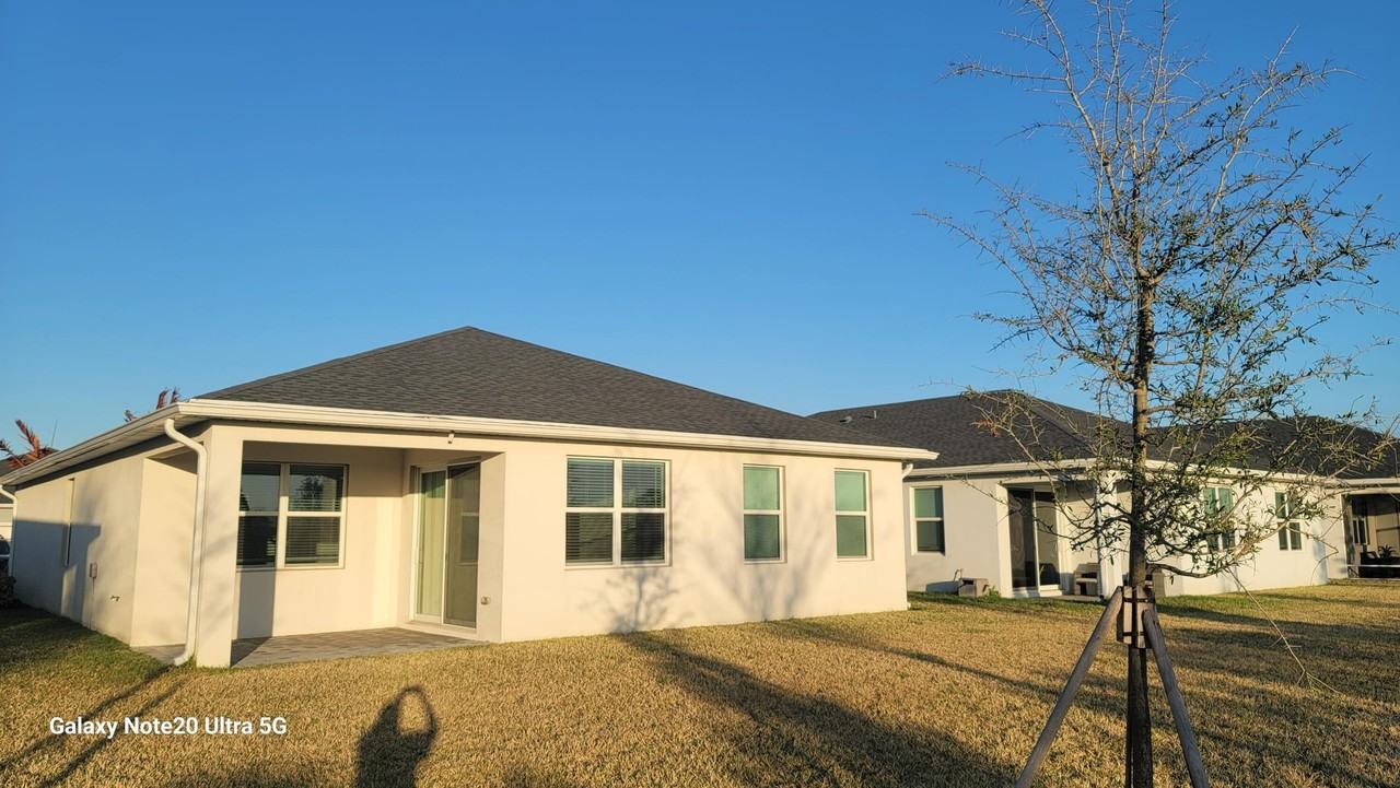 6576 Nw Cloverdale Ave - Photo 6 of 7