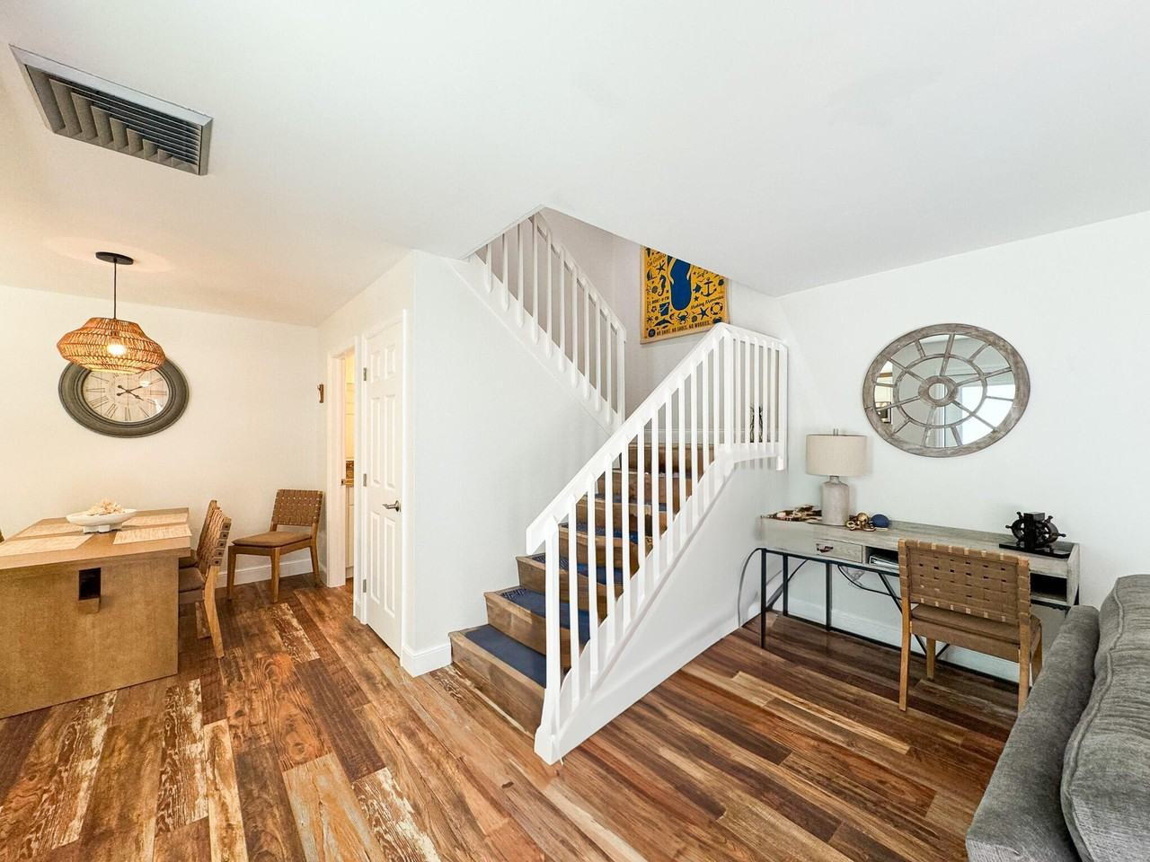 2821 28th Ct - Photo 6 of 29