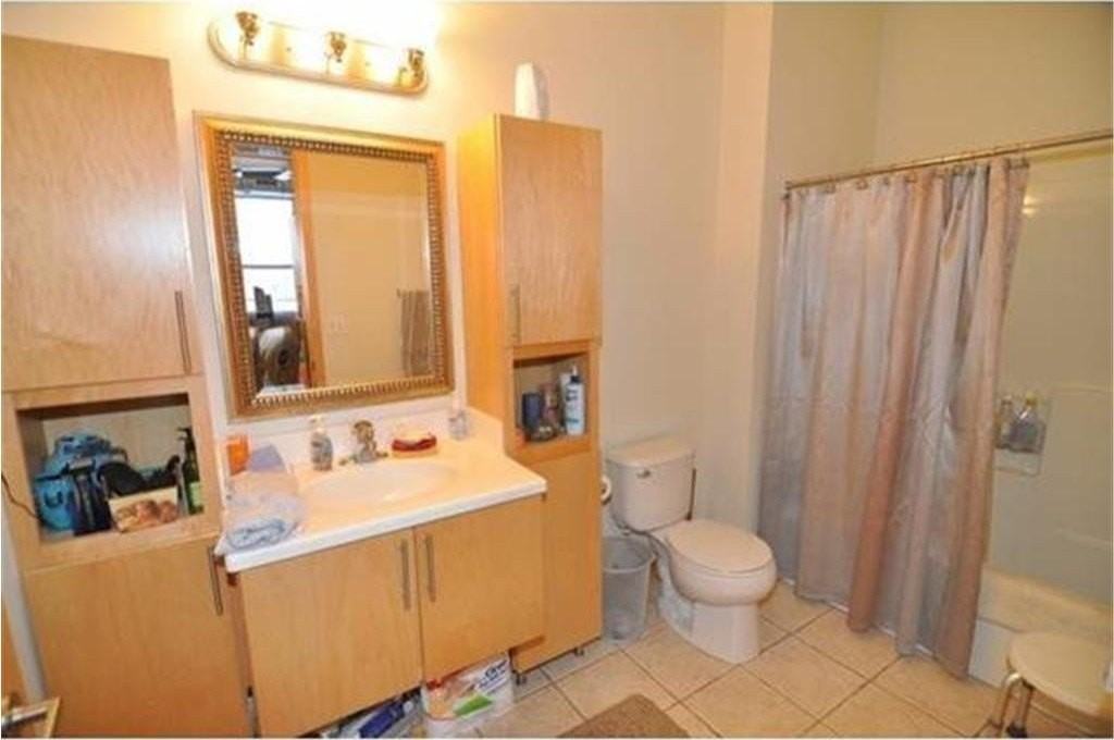 3640 Wooddale Ave S #103 - Photo 5 of 6