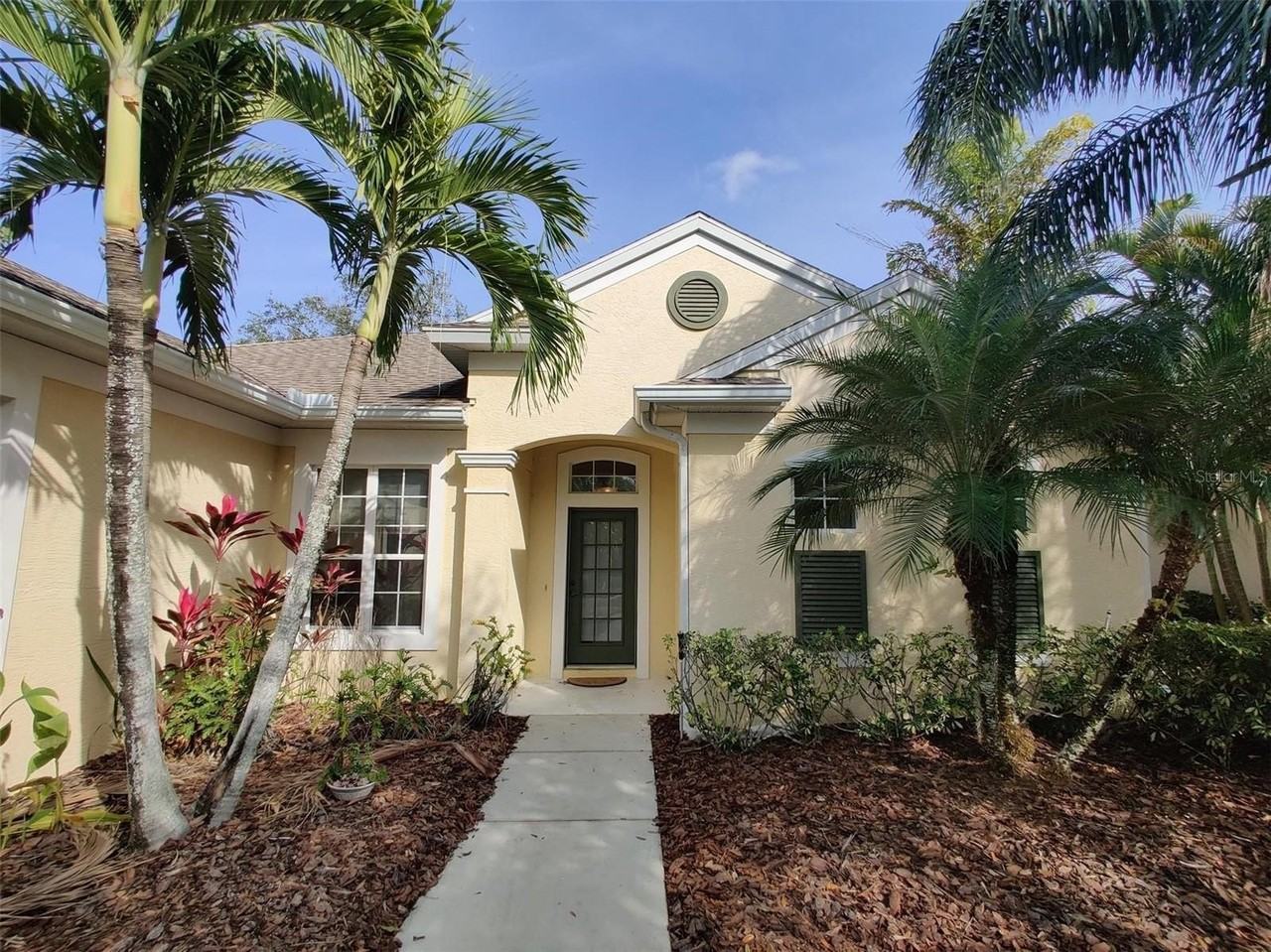 7625 Charleston St - Photo 2 of 31