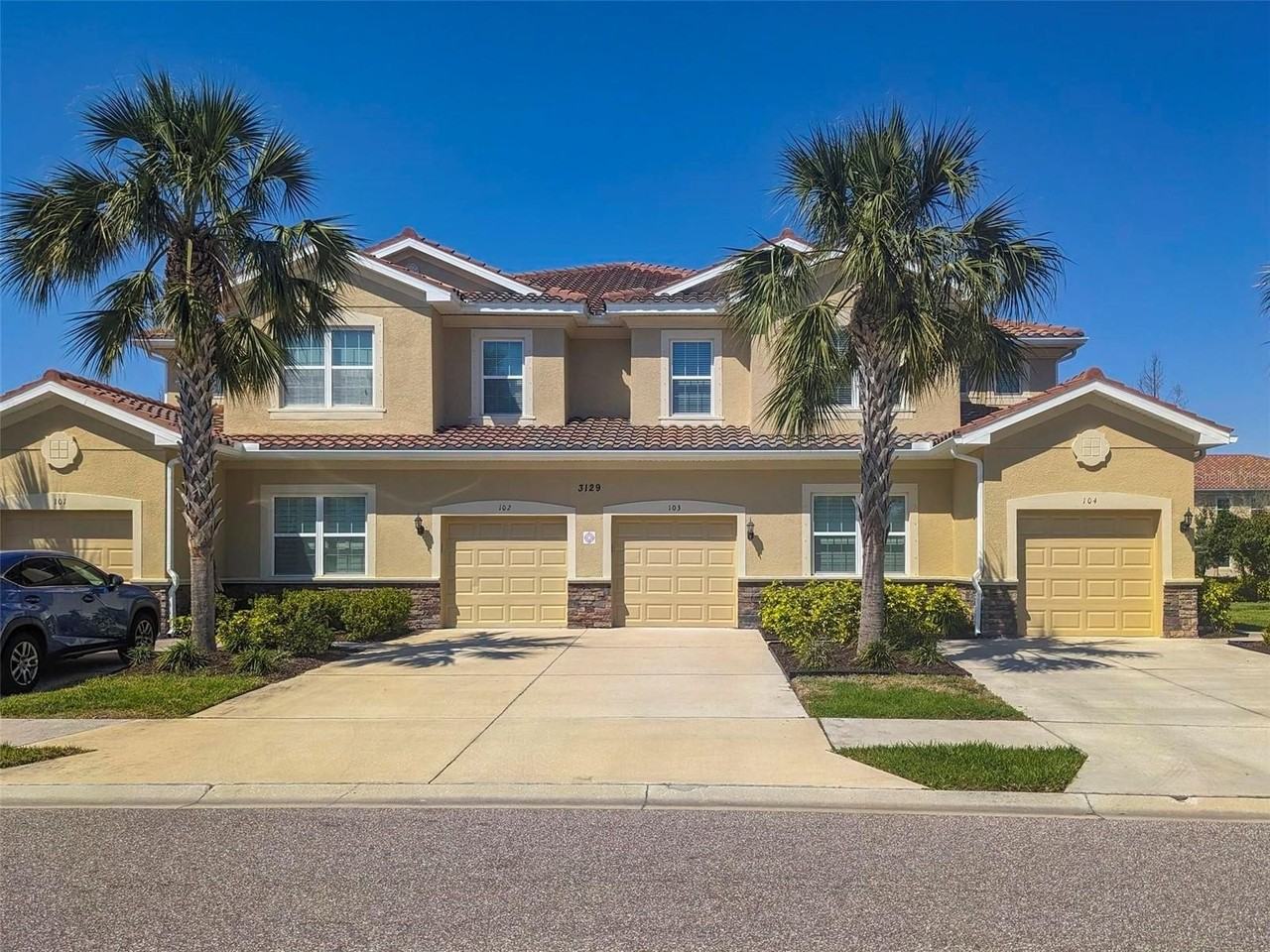 3129 Oriole Dr #104 - Photo 2 of 49