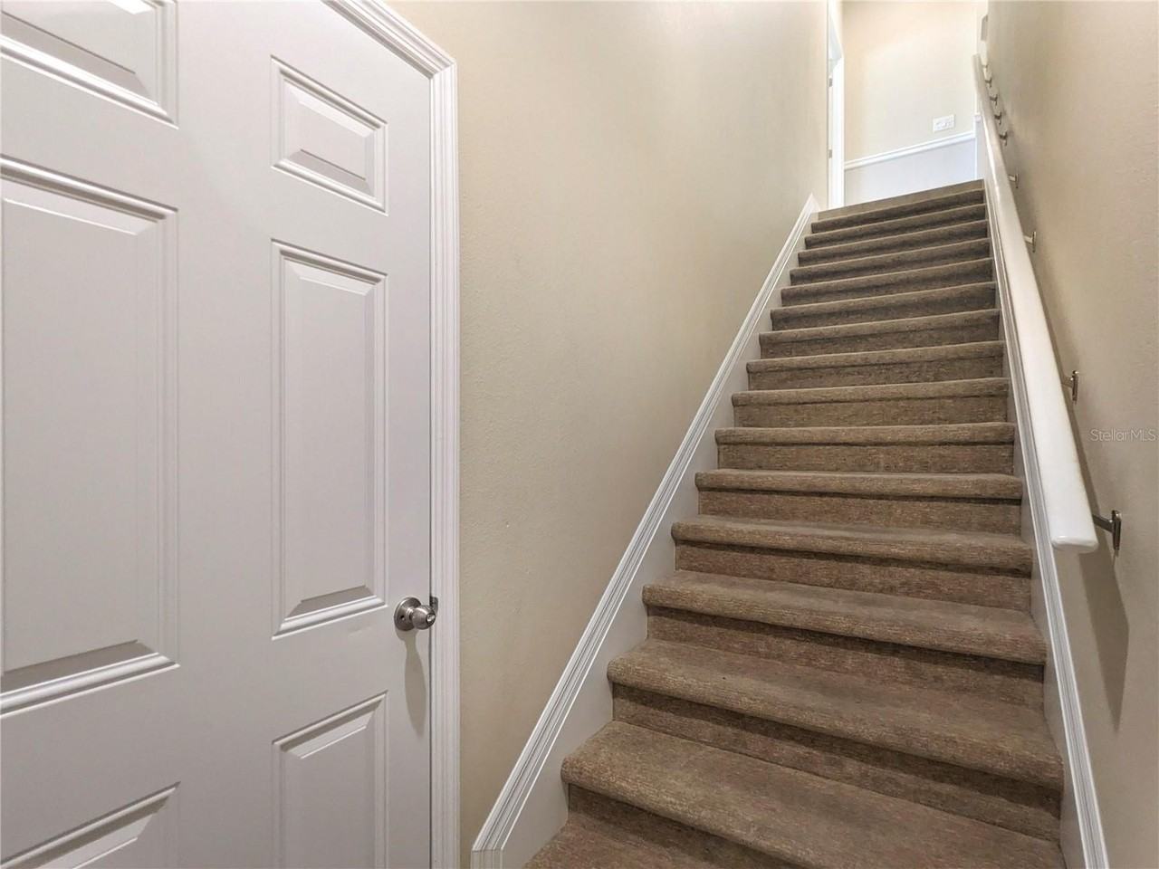 3129 Oriole Dr #104 - Photo 4 of 49