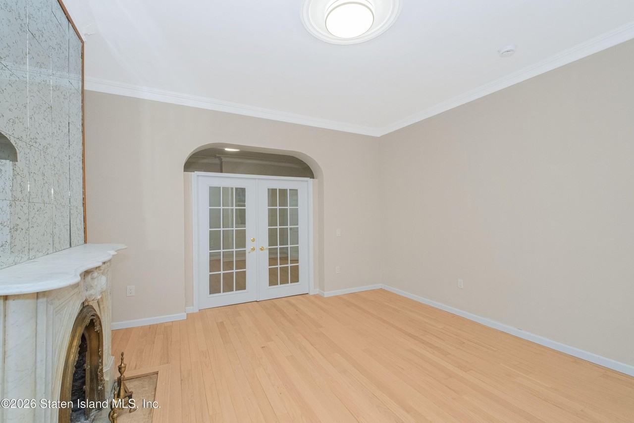 413 Cary Ave #1 - Photo 7 of 16