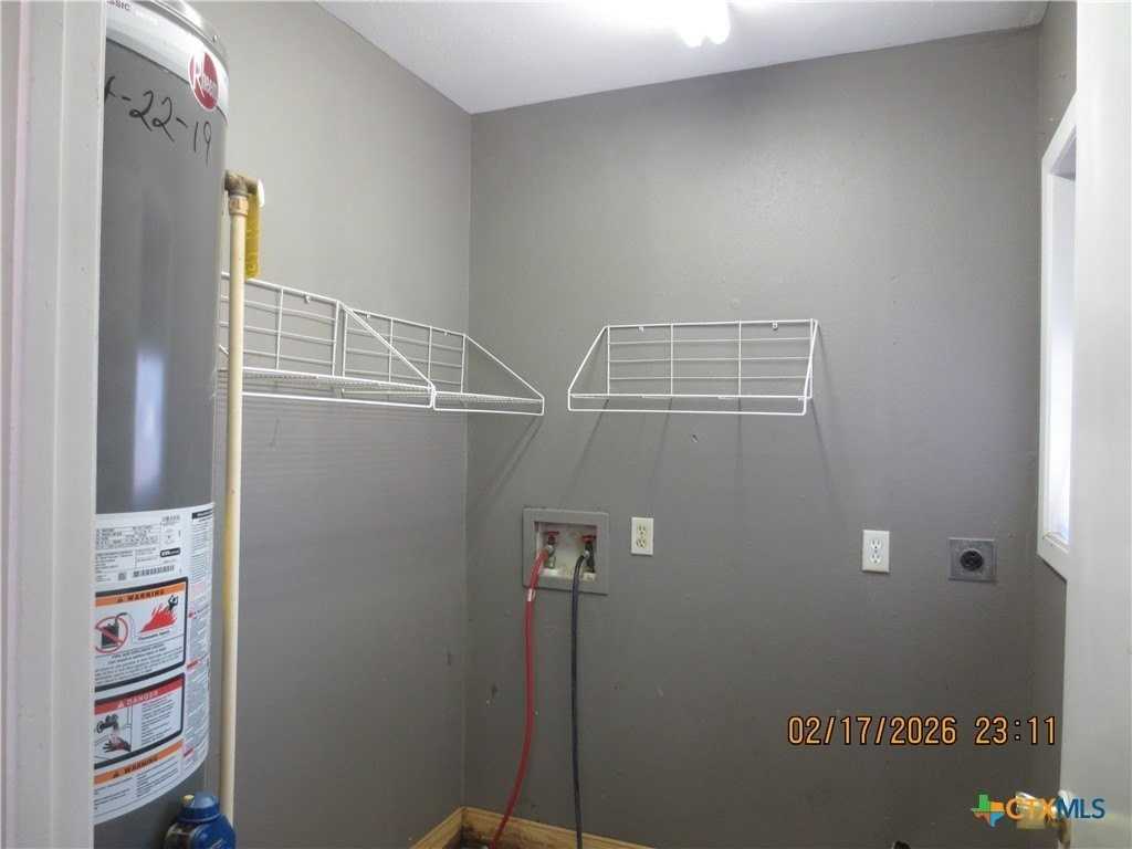 2003 E Mimosa Ave - Photo 5 of 8