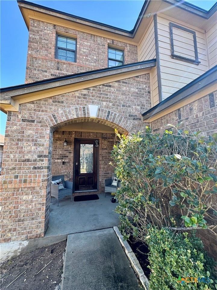 1071 Tumbleweed Trl - Photo 3 of 48