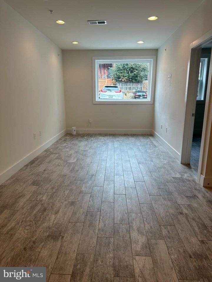 1837 Kalorama Rd Nw Apt B #B - Photo 6 of 50