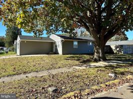 featured image of 749 River Rd