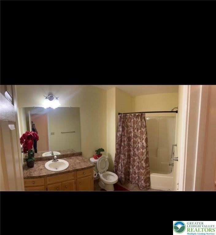 157 Willow Dr - Photo 7 of 19