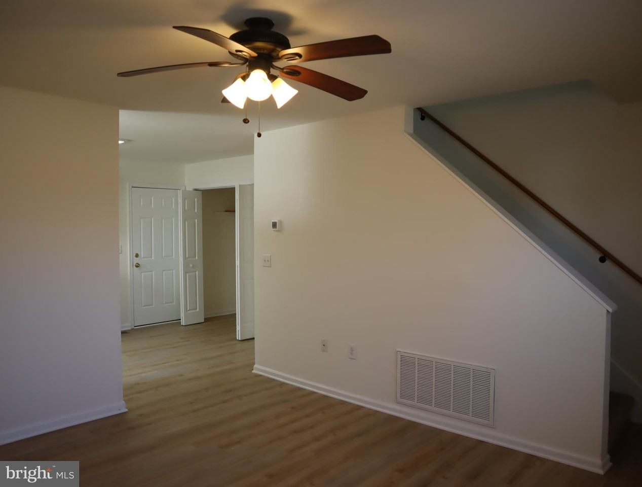 412 Jefferson St - Photo 2 of 16