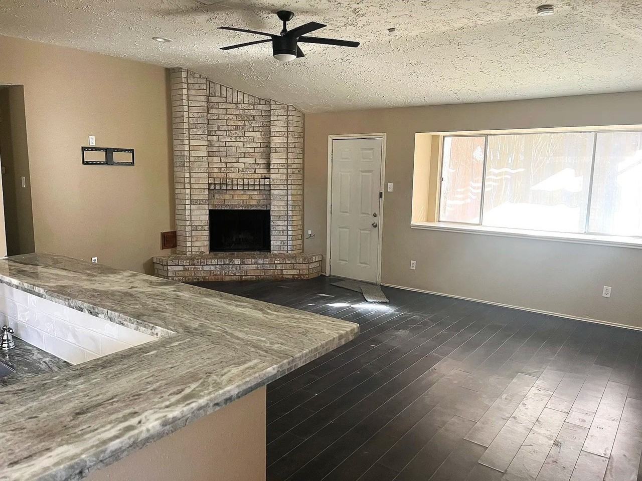 1735 Jo Ann Ln - Photo 6 of 15