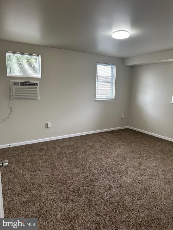 122 E Ridge Rd Unit B1 #B1 - Photo 4 of 7