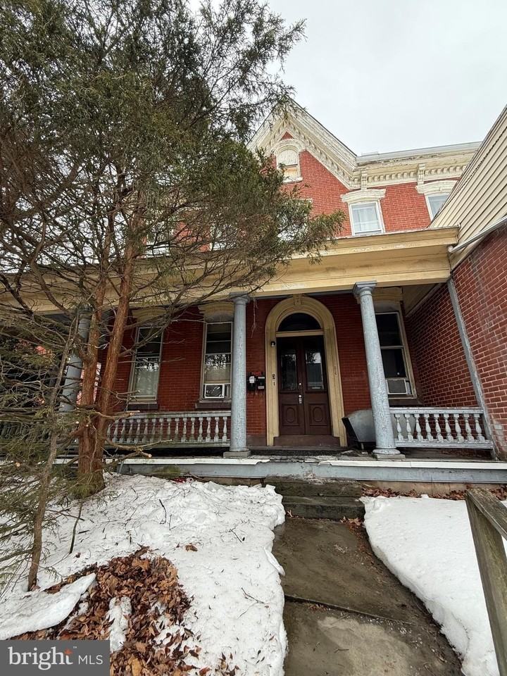 216 Main St Apt 3 #3 - Photo 2 of 15