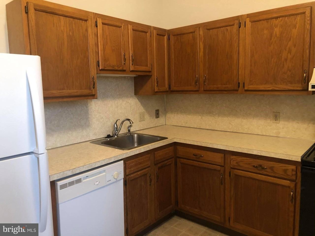 216 Main St Apt 3 #3 - Photo 7 of 15