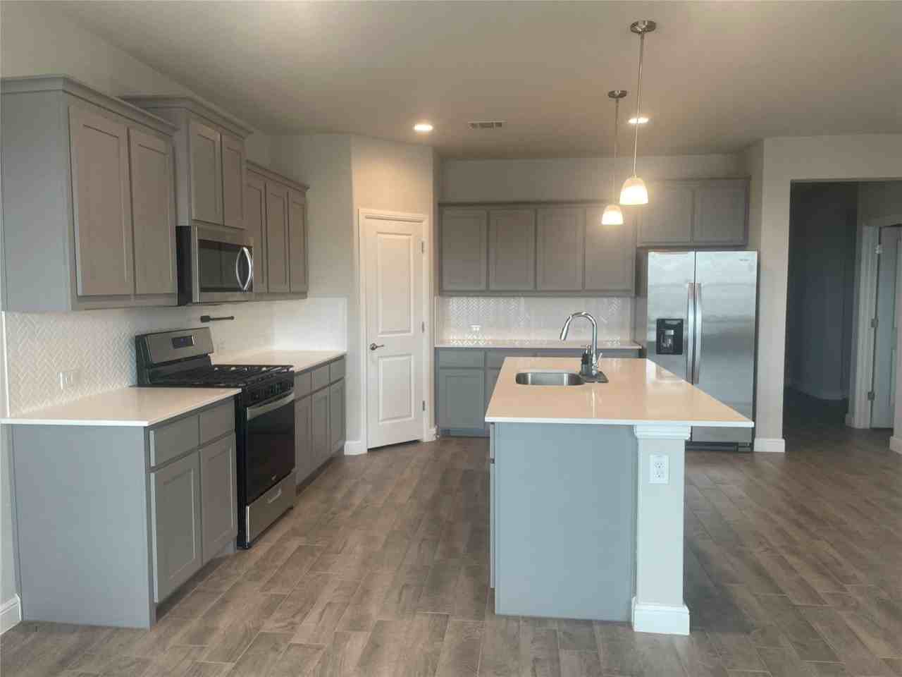 135 Lunayena Rd - Photo 2 of 20