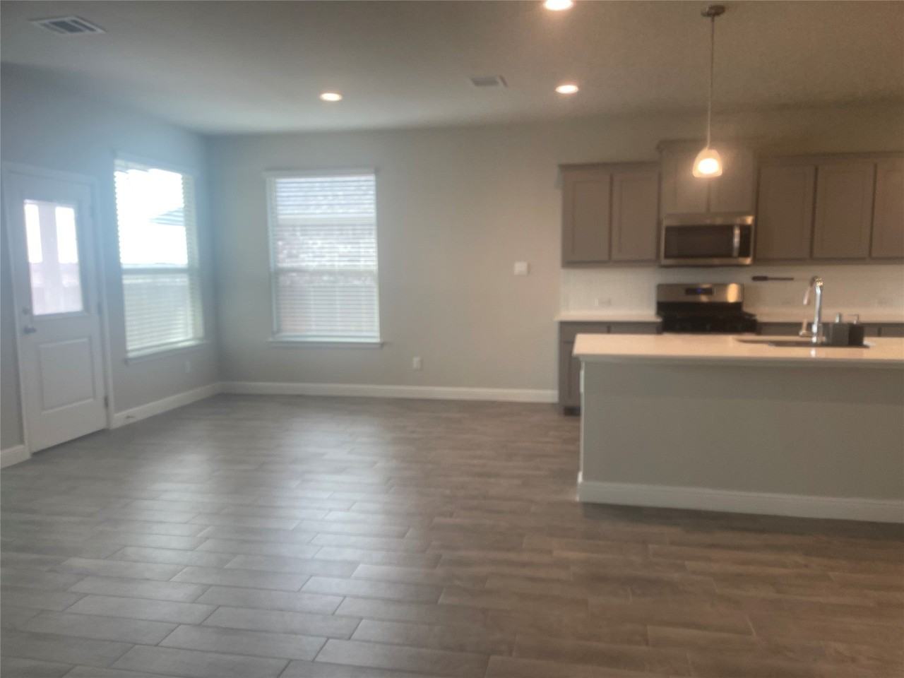 135 Lunayena Rd - Photo 3 of 20