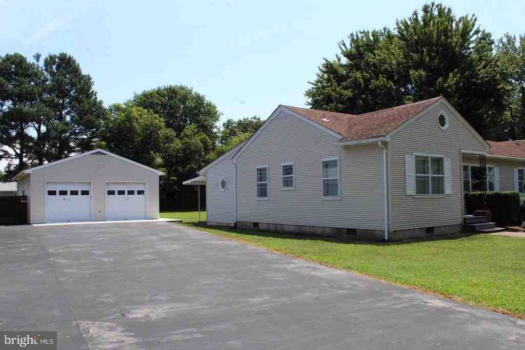 6031 Rosedale Dr - Photo 2 of 15