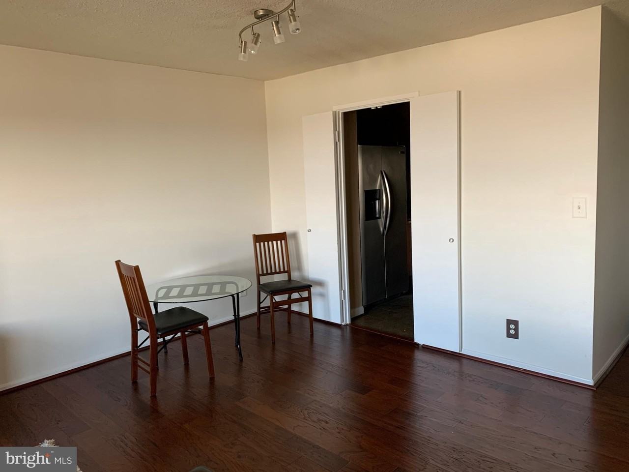 8380 Greensboro Dr Unit 602 #602 - Photo 5 of 30