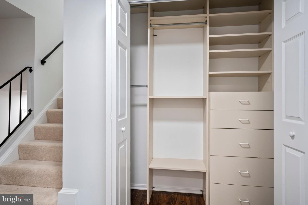 12629 Fantasia Dr - Photo 4 of 37