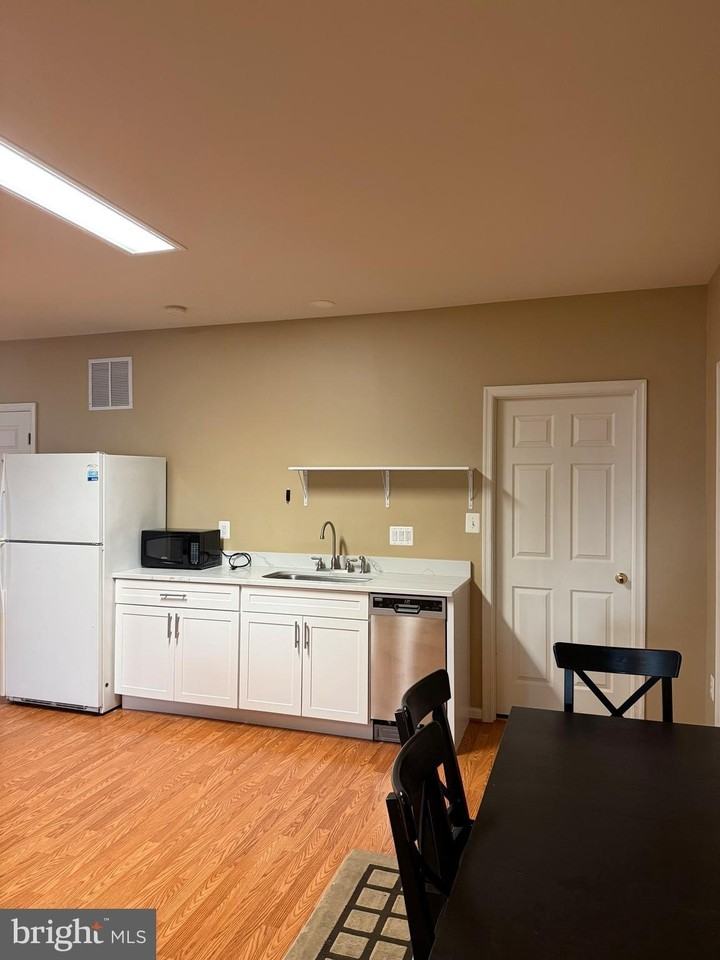 13286 Holly Meadow Ln - Photo 5 of 25